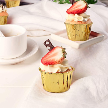 TG80292-1 PAPILOTKI DO MUFFINEK KUBECZKI FOREMKI NA BABECZKI GOLD 50SZT