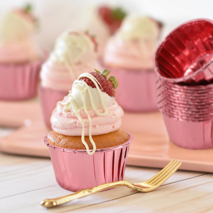 TG80292-4 PAPILOTKI DO MUFFINEK KUBECZKI FOREMKI NA BABECZKI 50szt. BŁYSZCZĄCE