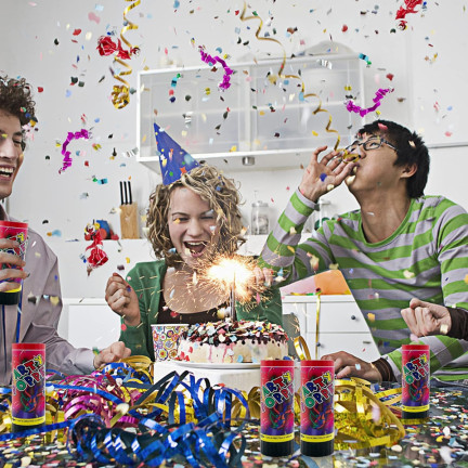 TG71346 MINI TUBA STRZELAJĄCA KONFETTI W TUBIE KOLOROWE PARTY NA IMPREZĘ 11CM