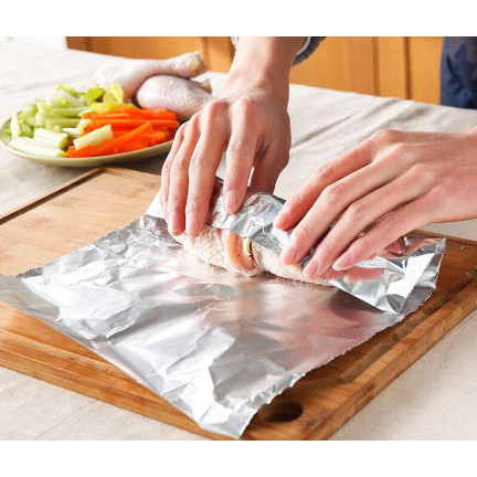 TG67256 FOLIA ALUMINIOWA SPOŻYWCZA GRUBA 10M GASTRONOMICZN