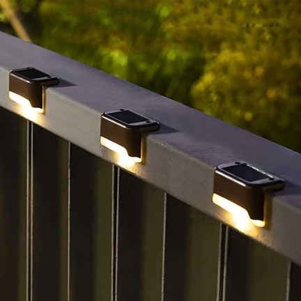 TG77660 LAMPKA SOLAR 4SZT. LAMPKI SOLARNE OGRODOWE LED NA SCHODY TARAS PŁOT CZUJNIK ZMIERZCHU