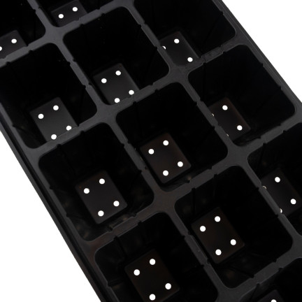 TG71794 WIELODONICZKI multiplaty 15 KOMÓR palety wysiewowe DONICZKI produkcyjne