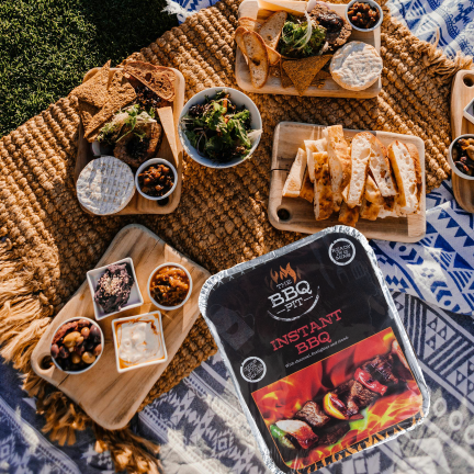 TG77664 Grill jednorazowy, grill turystyczny, tacka podpałka, ruszt na działkę, BBQ piknik